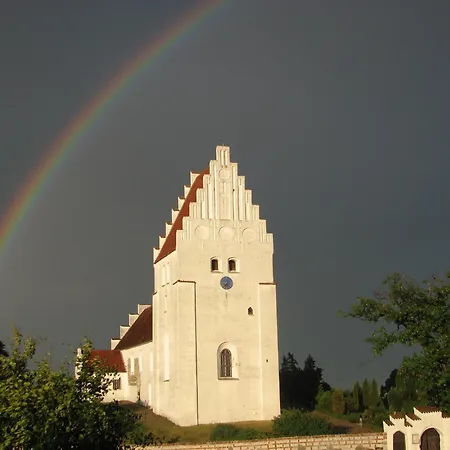 Elmehoj 2*