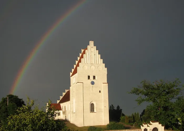 Elmehoj 2*