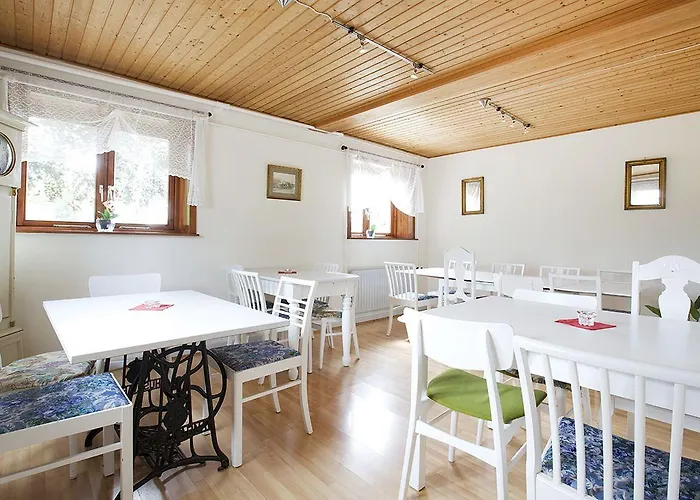 Elmehoj Otel